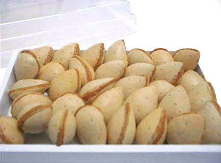 Almendras rellenas de turrón El Abuelo, 400g