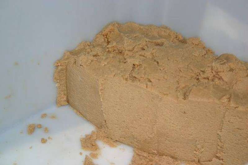 turrón a la piedra, bloque