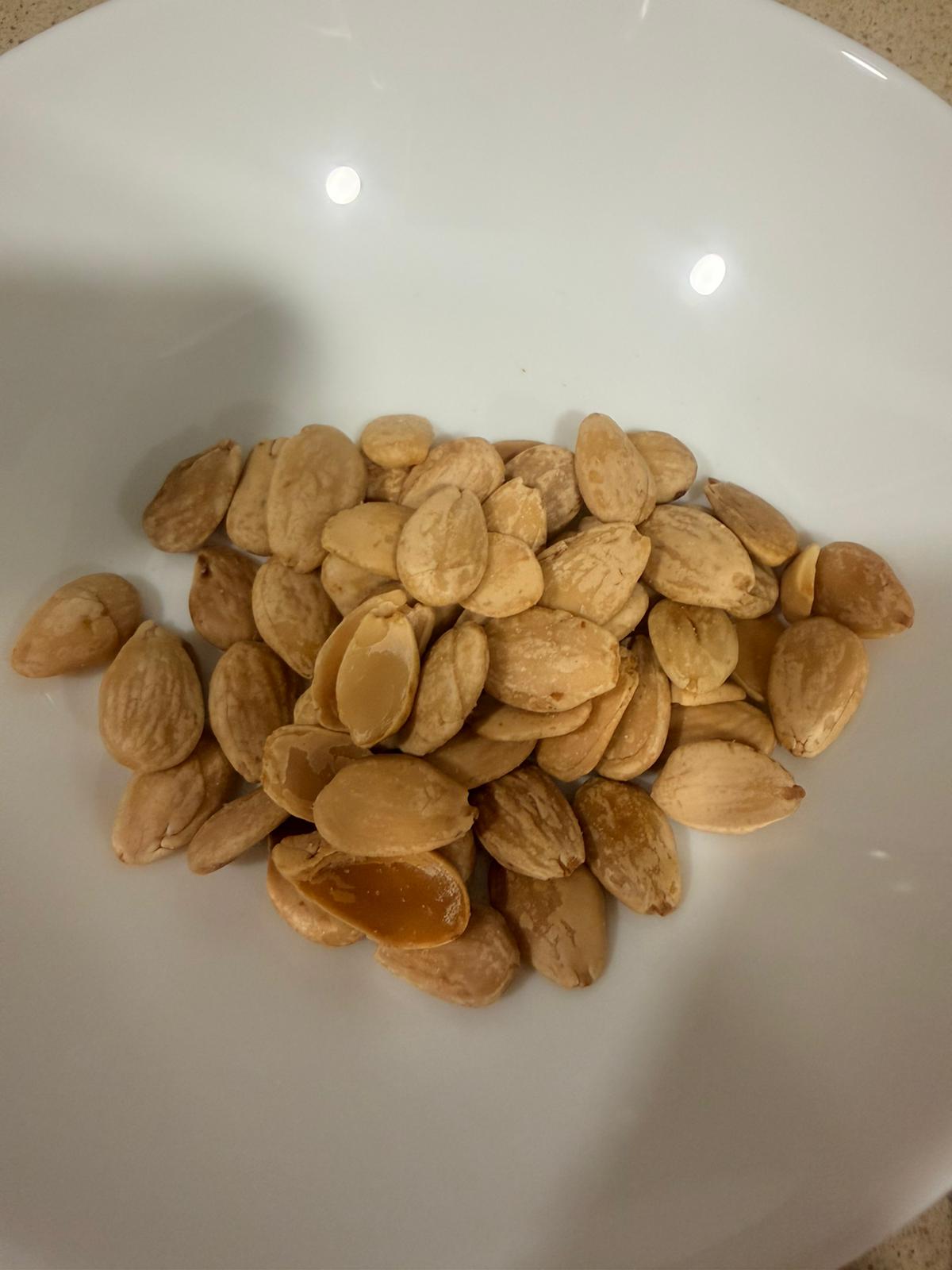 Almendras repelada frita con sal por 250 g