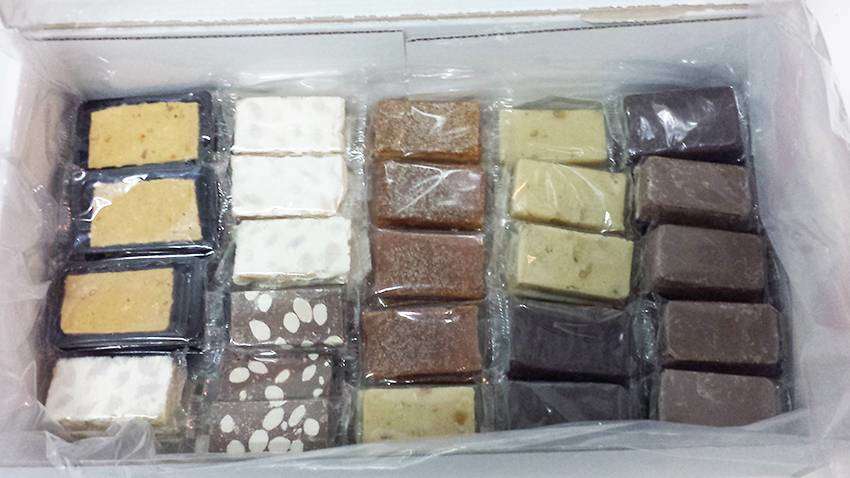 Porciones surtidas de turrón artesano, Caja de 3kg miniturrones