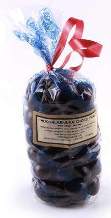 Almendras cubiertas bañadas de Chocolate (bolsa celofán 150 grs.) - Peladillas de chocolate o chocoperlas