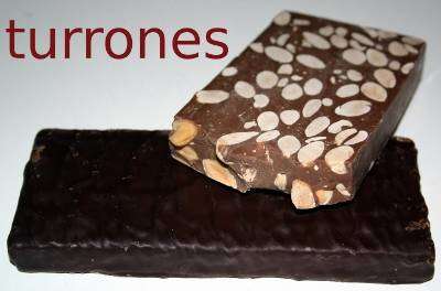 Turrón Chocolate Negro Puro con Almendras, 500 gramos