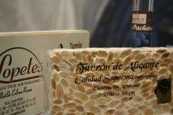 Turrón Alicante Artesano formato 200 gramos - tableta dura protegida por la Denominación de Origen