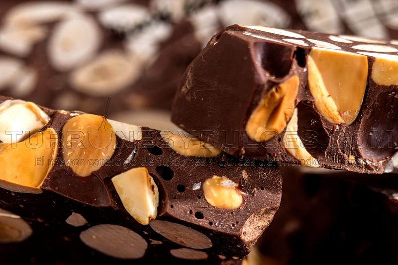 Turrón Chocolate Almendras Puro